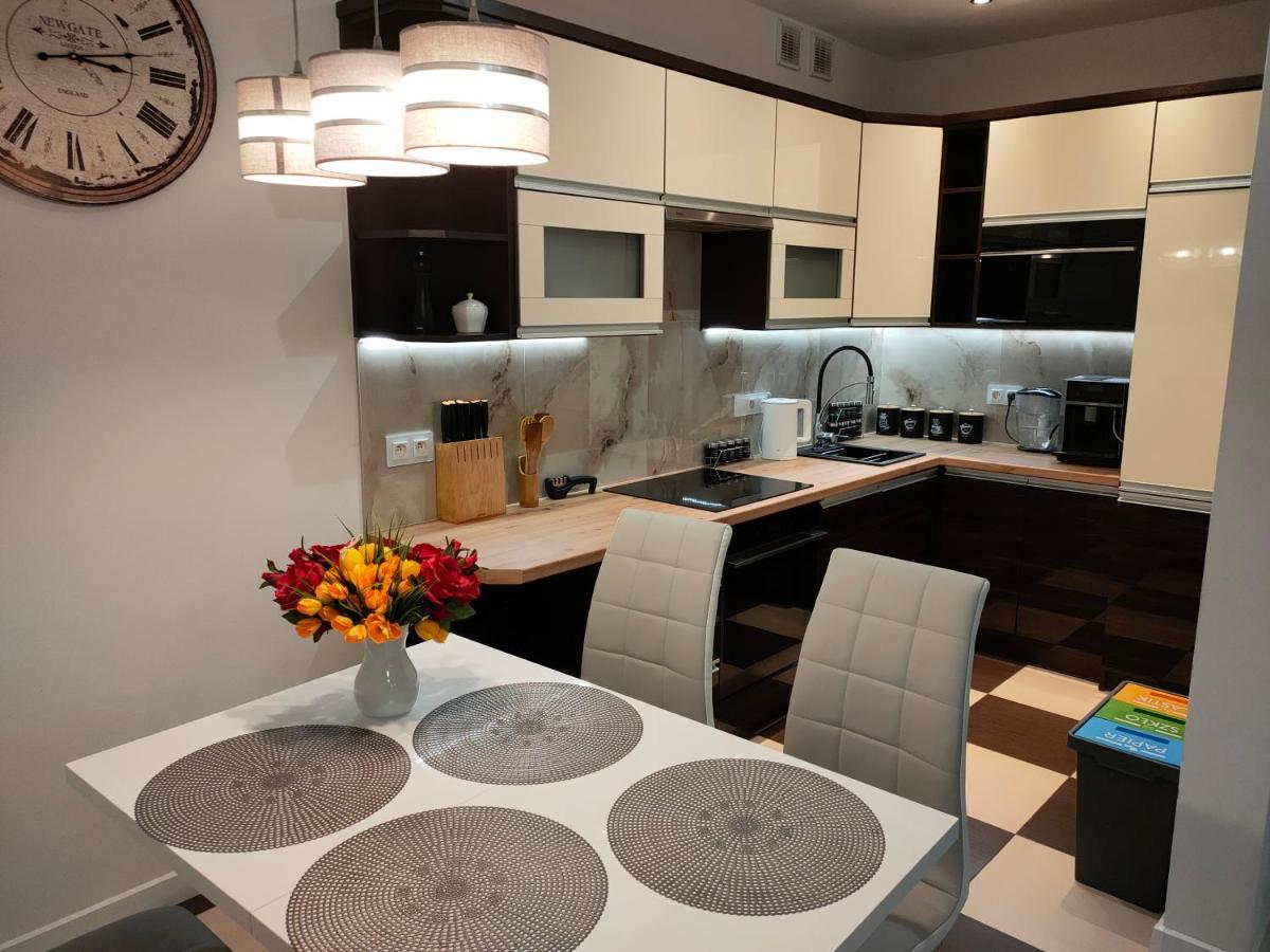 Apartament Rodzinny Z Ogrodkiem W Centrum Gizycka Giżycko Extérieur photo